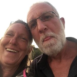 Meet your Posher, Leslie